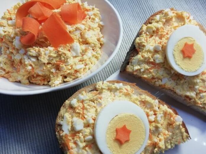 Zdravá vajíčková nátierka, obľúbený RECEPT. Foto - Nela