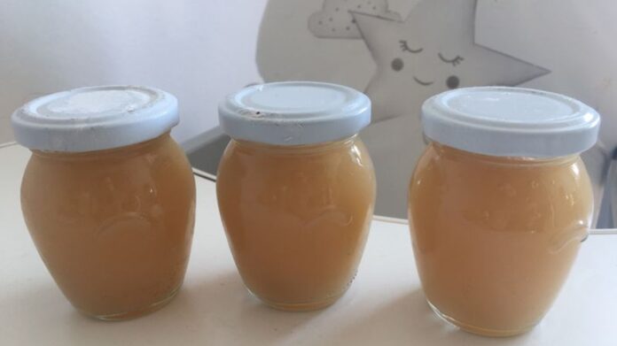 Jablková detská výživa - recept. Foto - Jaja