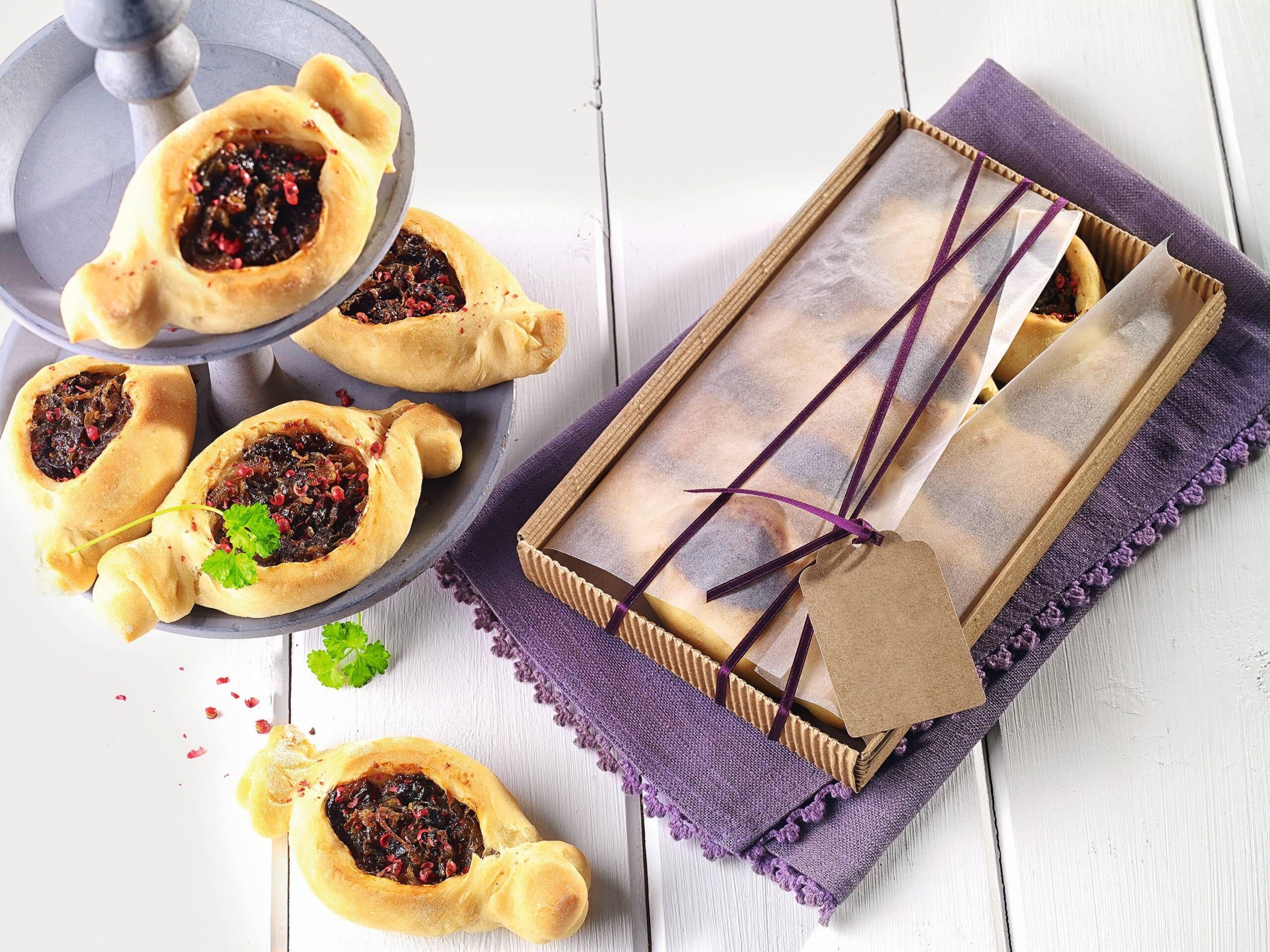 Výborné plnené taštičky na slano, recept na cibul’ovo-slivkové