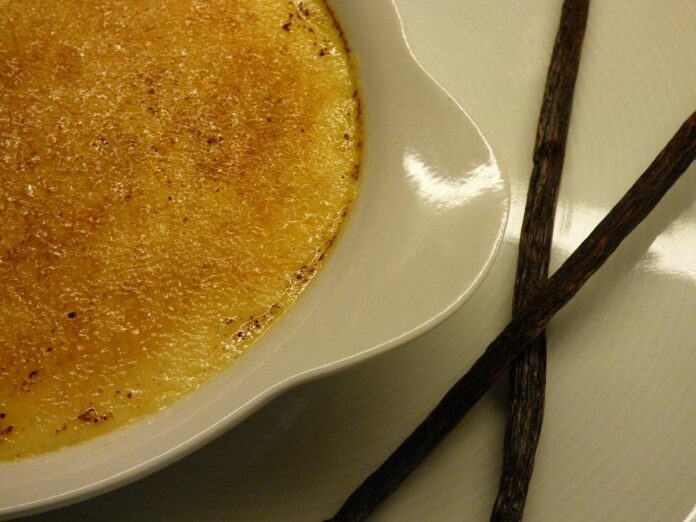 Crème brûlée.