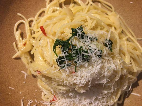Špagety aglio e olio - recept. Foto - ZvM