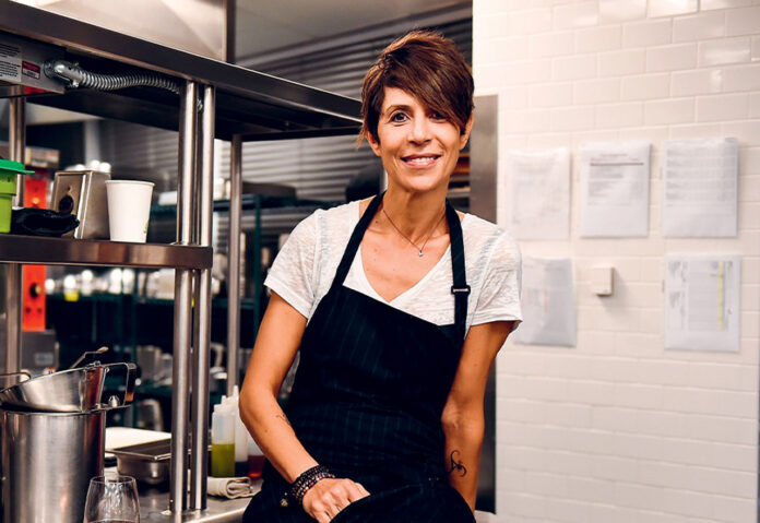 Dominique Crenn. Foto - guide.michelin.com