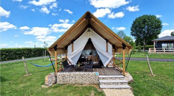 Glamping - spojenie pohodlia hotelovej izby a krás prírody. Foto - Glamping Maastricht