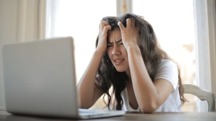 Ženy používajú AI menej ako muži, ukázala štúdia Harvardskej univerzity. Foto - pexels