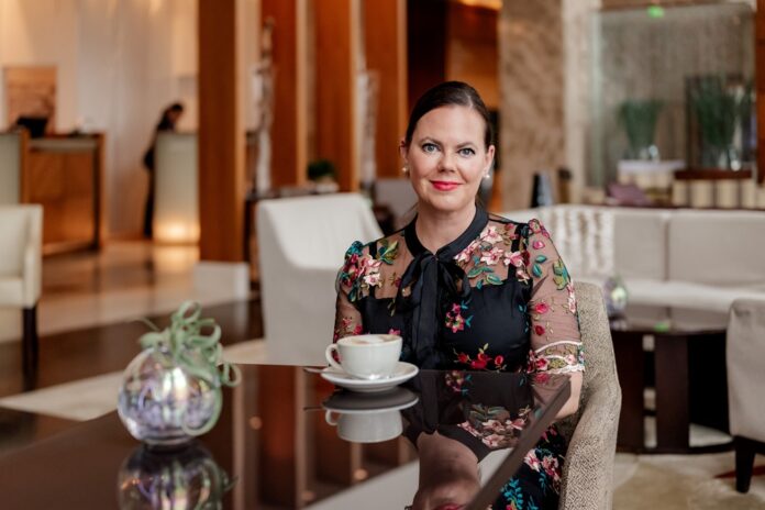 Certifikovaná koučka etikety Lucia Sandrin Breznayová známa ako Madam Etiketa. Foto - Dominika Noskovičová