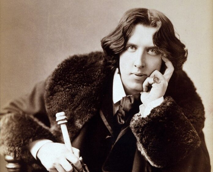 Oscar Wilde dostal po 130 rokoch späť čitateľský preukaz. Foto - wikipedia