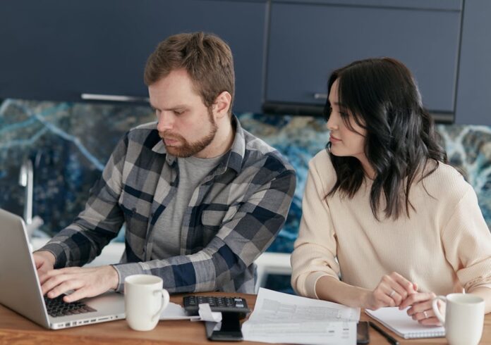 O peniazoch spolu hovoríme menej než o deťoch. Prečo? Foto - pexels