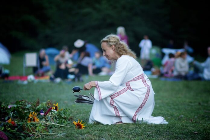 Letný slnovrat 2026: Najdlhší deň roka ukrýva veľa mystiky. Foto - FB/Kristína Dubajová