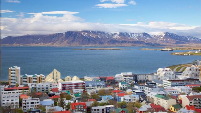 Kam utiecť pred horúčavami. Najchladnejším mestom je Reykjavík. Foto - expedia.com