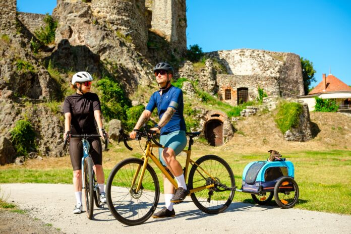 Do kina na bicykli. Podunajsko chystá tri filmové večeri pod holým nebom. Foto - Visit Podunajsko
